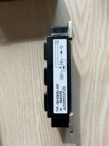 三菱模块 型号：CM150E3U-24F，有一块，220元一