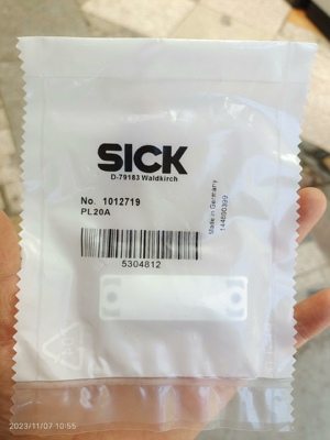 德国SICK西克反光板PL20A货号1012719