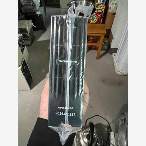全新原包装中恒  伊顿APR48-3G电源模块，实物拍摄，运议价