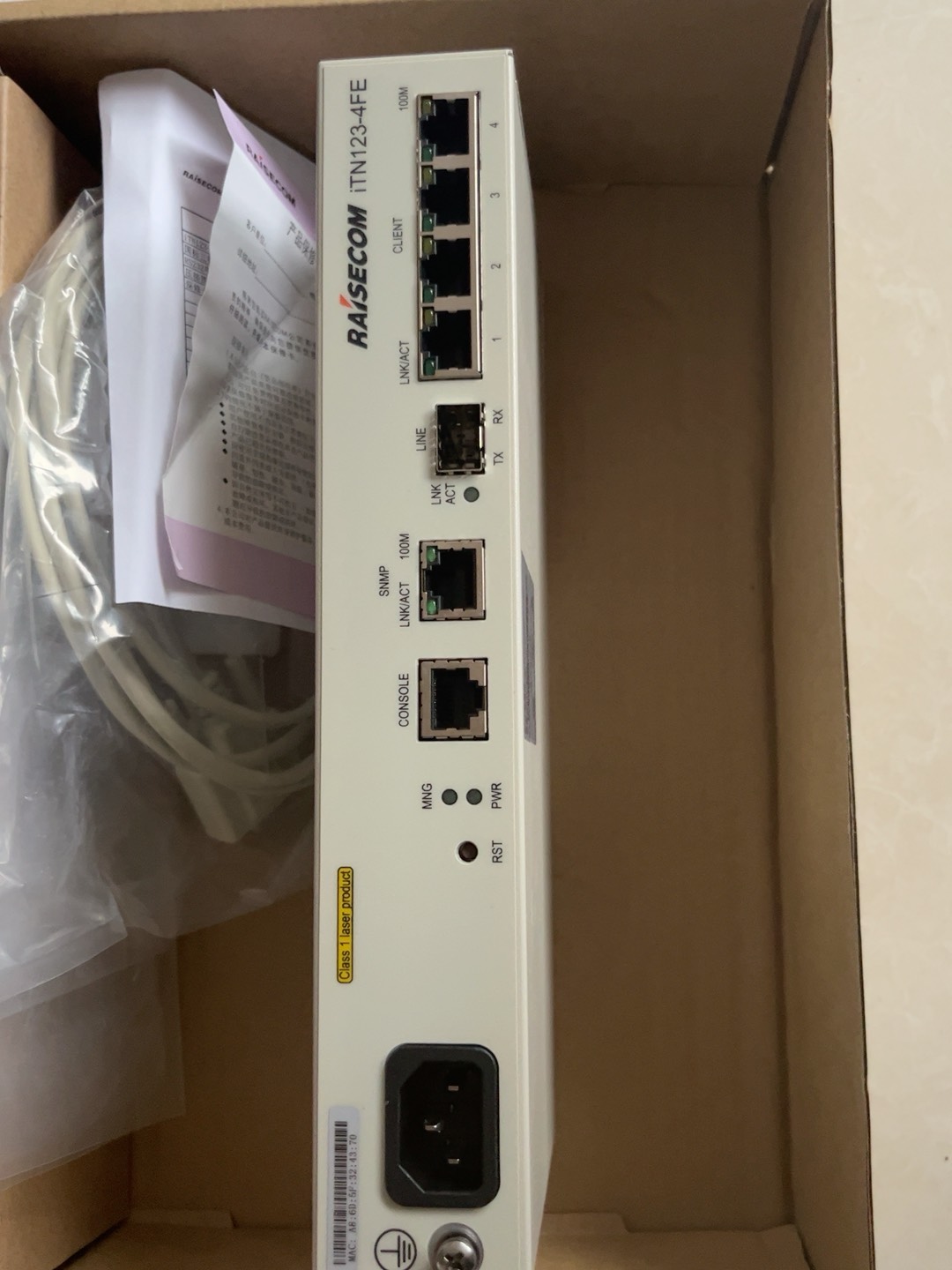 全新原装iTN123-4FE智能传达网设备。需要的联系！