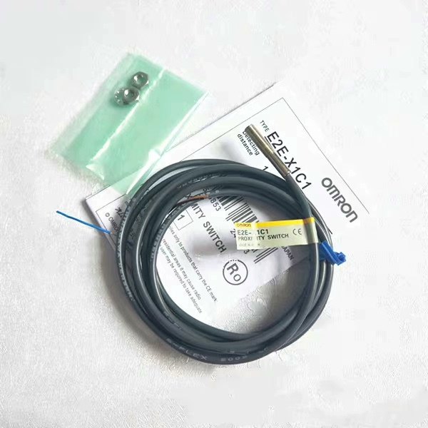 欧姆龙接近开关 E2E-CR8C1 E2E-CR8C2 C1