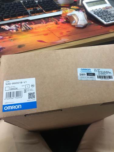 NA5-9W001B-V1 欧姆龙触摸屏