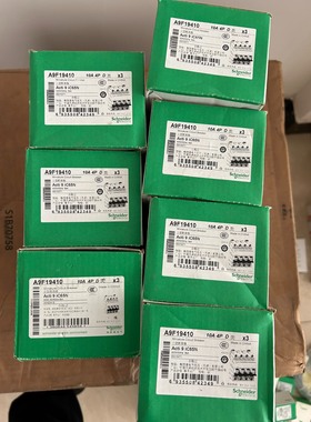 施耐德小型断路器IC65N 4P D10A 全新正品A9F1