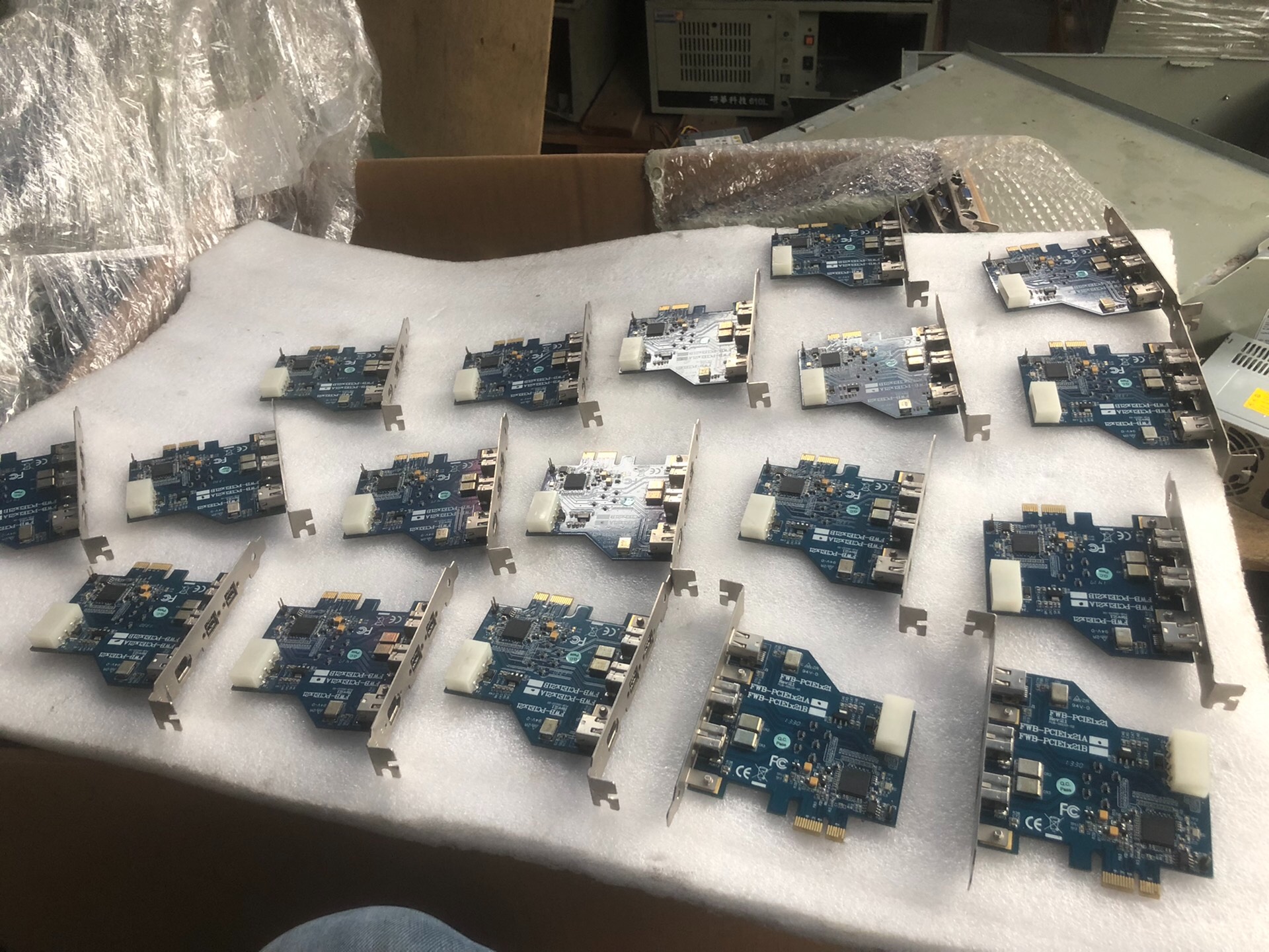 FWB-PCIE1x21A 1394B 工业视觉相机卡 原装议价