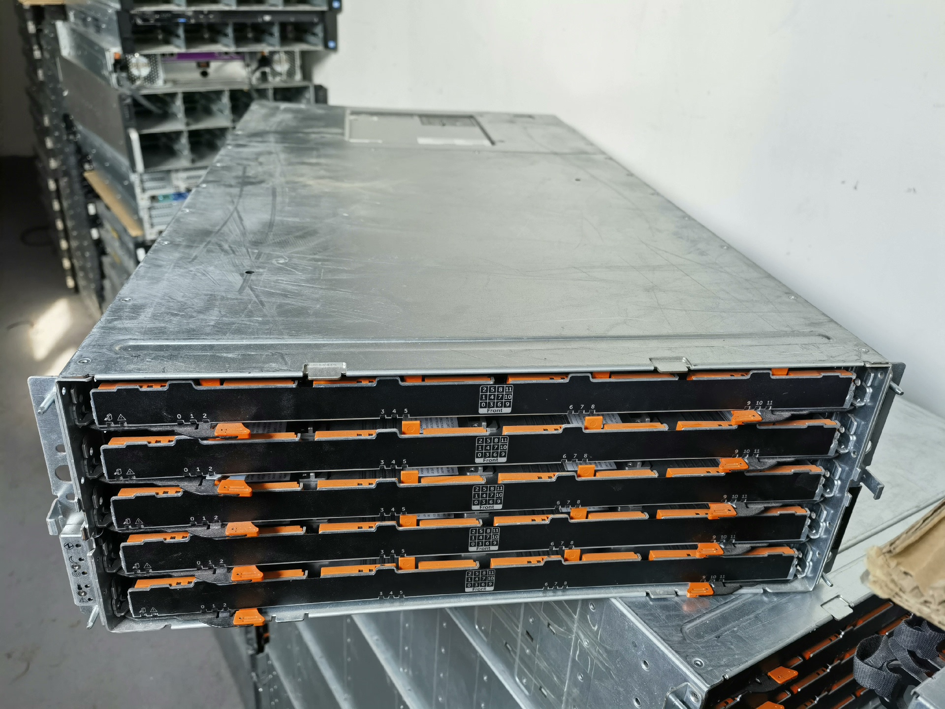 DELL MD3060E扩展柜双控制器双电源没有硬盘和