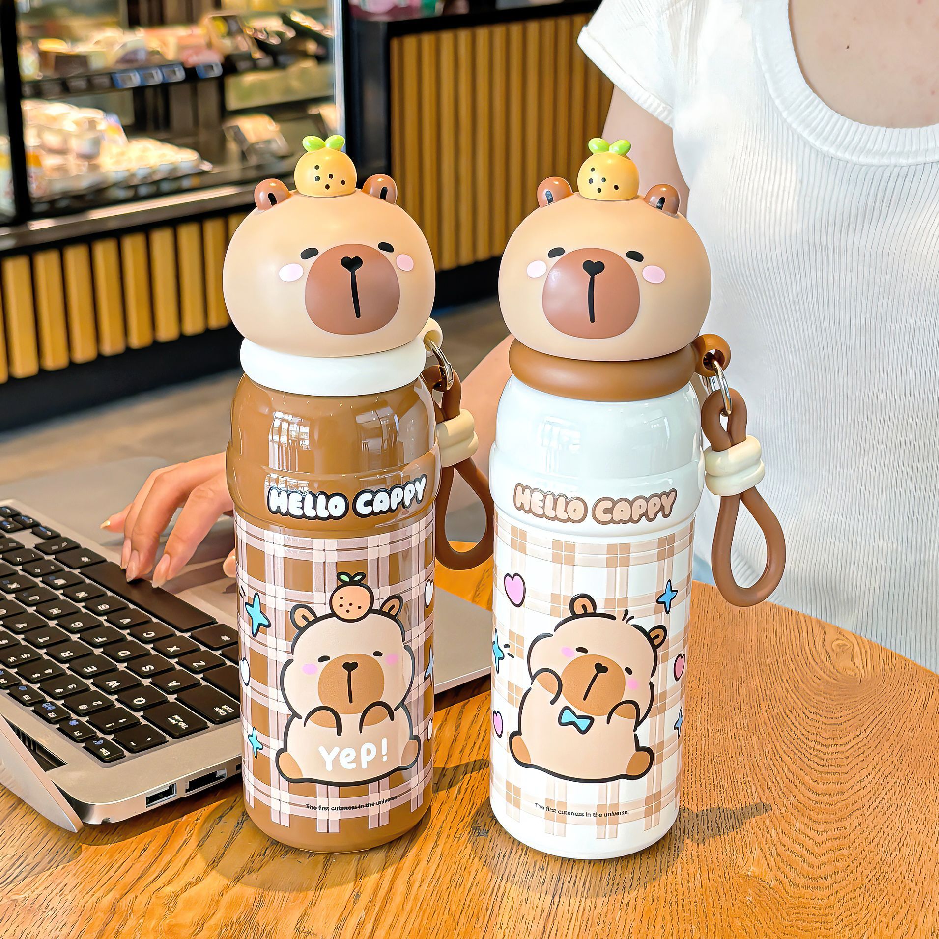 卡皮巴拉水杯儿童保温杯女孩上学专用幼儿园小学生双饮杯吸管水壶