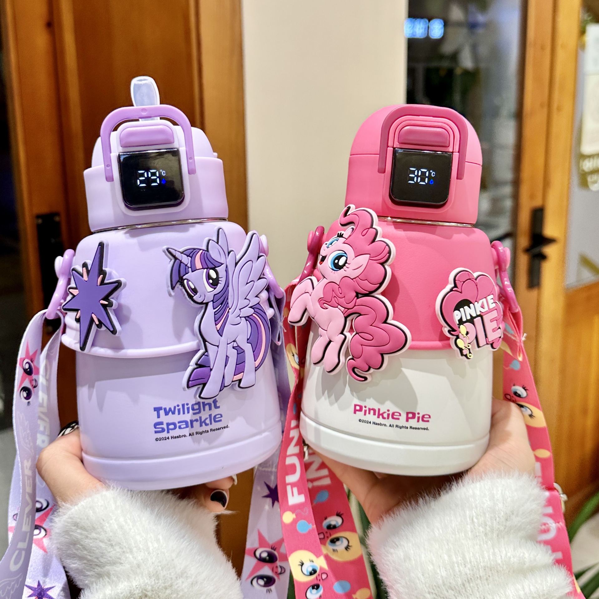 小马宝莉儿童智能保温杯高颜值女孩宝宝吸管杯子上学专用水壶