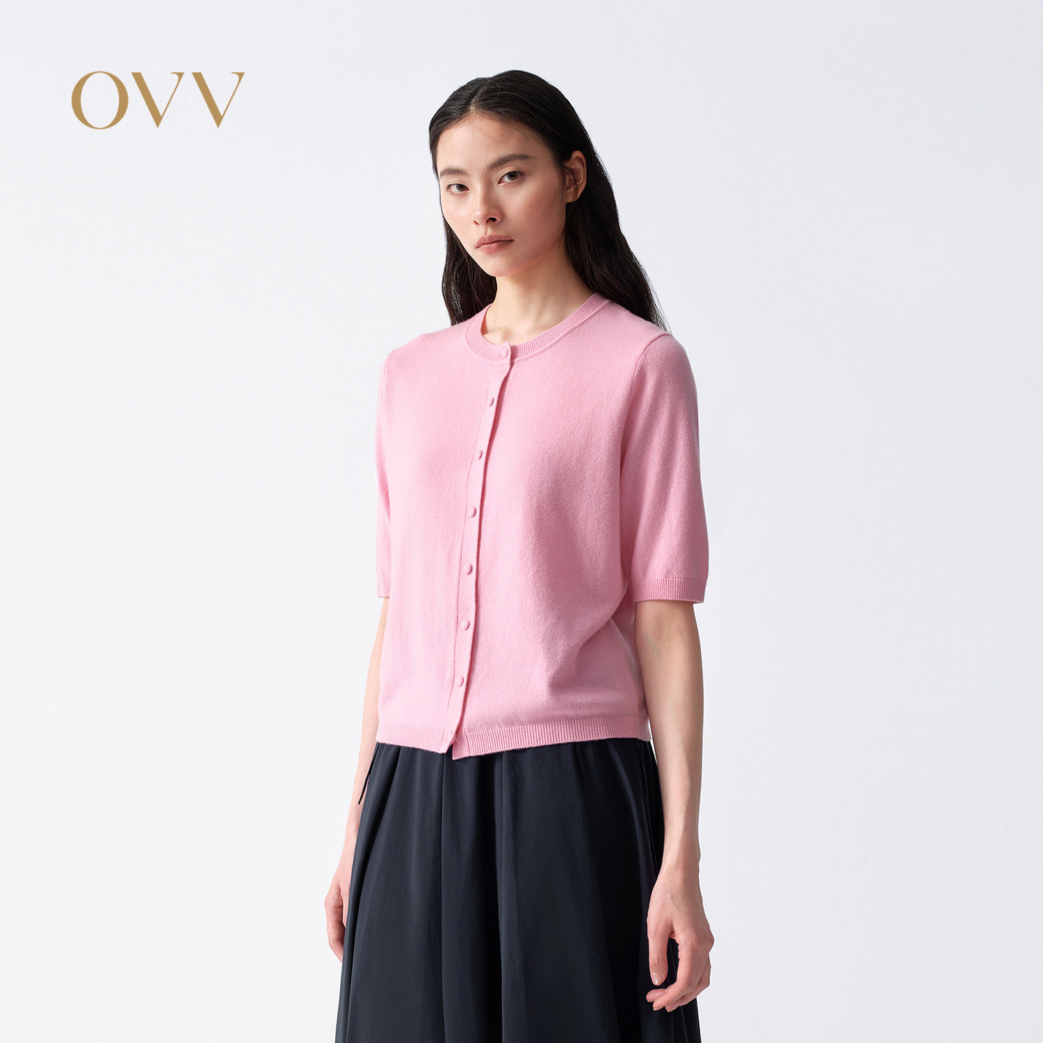 OVV2026春夏新款女装经典圆领舒适轻盈羊绒中袖针织开衫