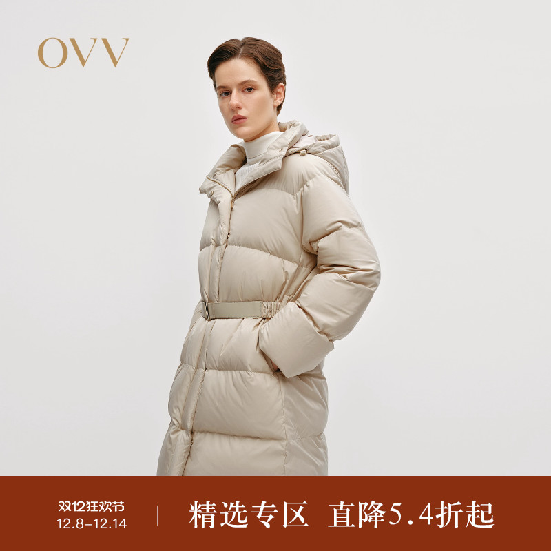 连帽设计 蓬松保暖 双重防风