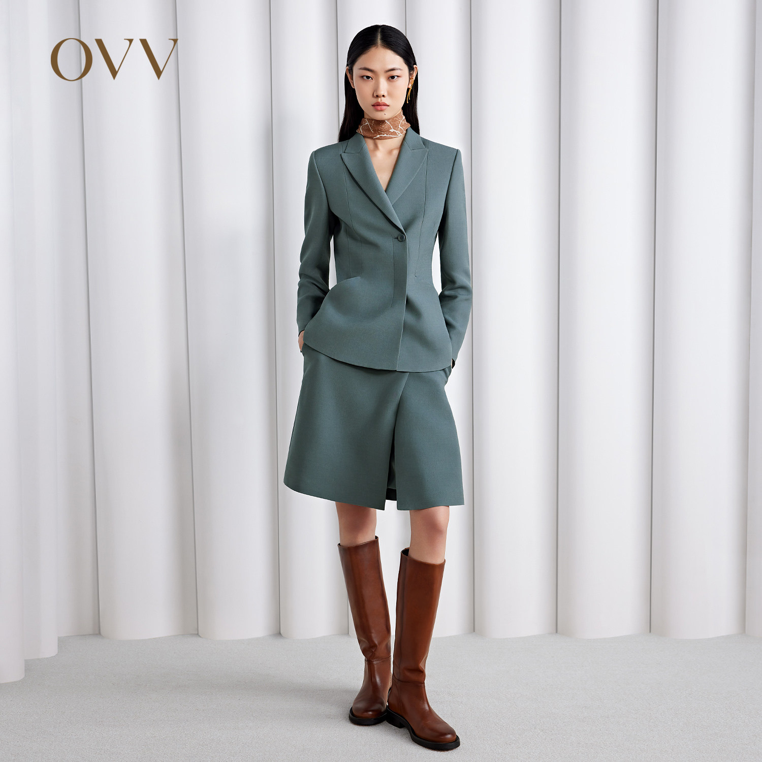 OVV Outlet女秋冬绵羊毛真丝混纺挺括围裹式套装裙裤