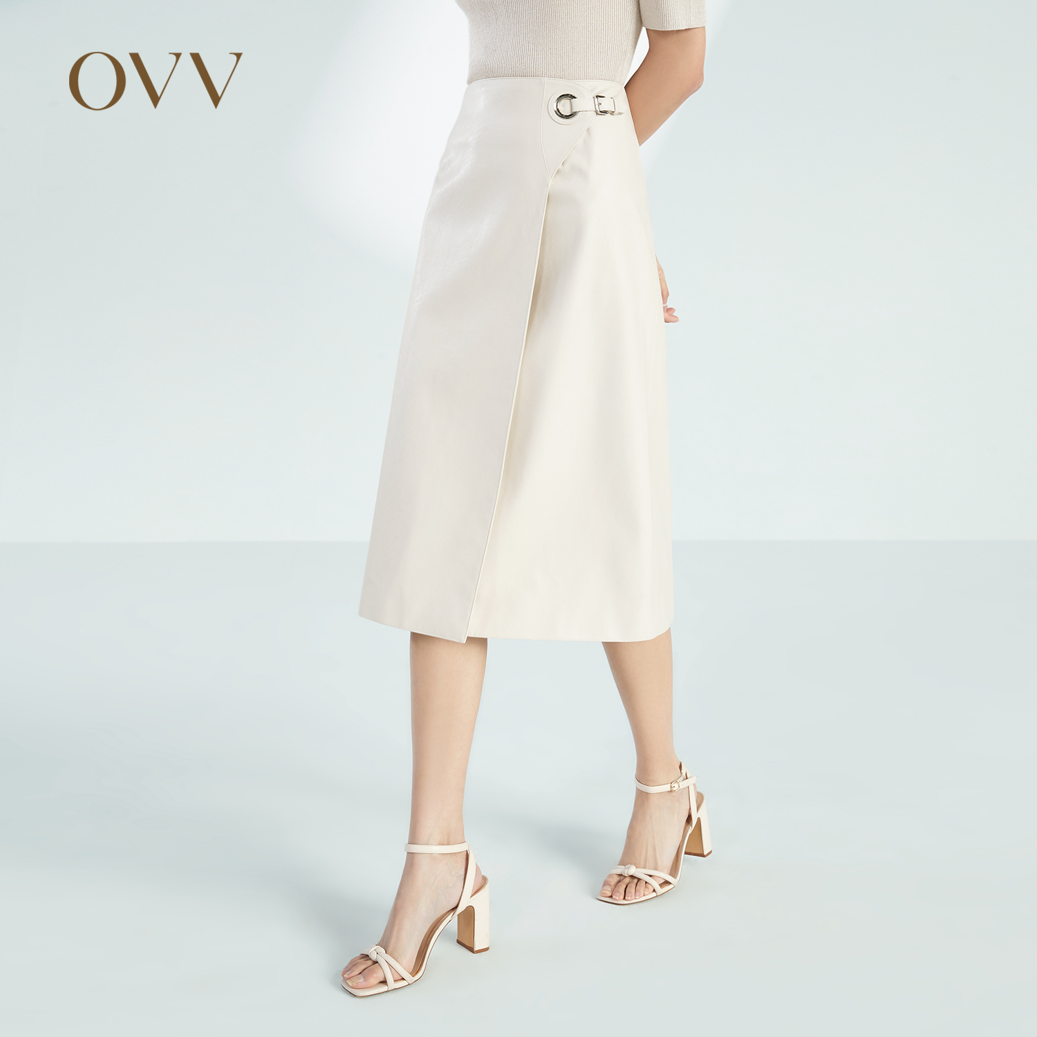 OVVOutlet 春夏新款女装经典简约A字高弹柔软PU皮时髦半身裙单裙