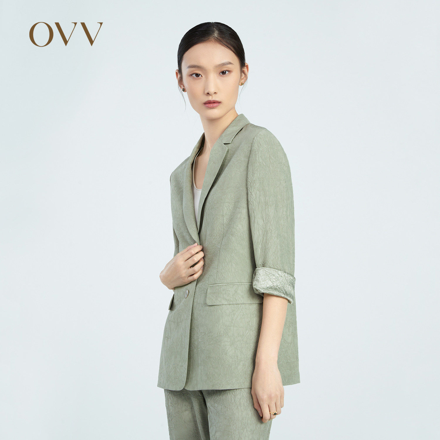 OVV春夏热卖女装两粒扣七分袖压花简洁休闲通勤正式西服外套