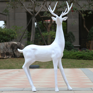 户外仿真梅花鹿摆件动物白鹿玻璃钢雕塑花园园林商庭院工艺品装饰