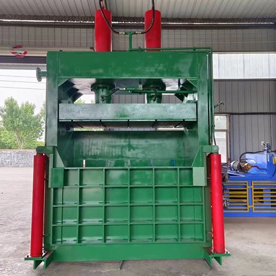 半自动立式40吨废品液压打包机广东地区125吨废金属废铁压块机