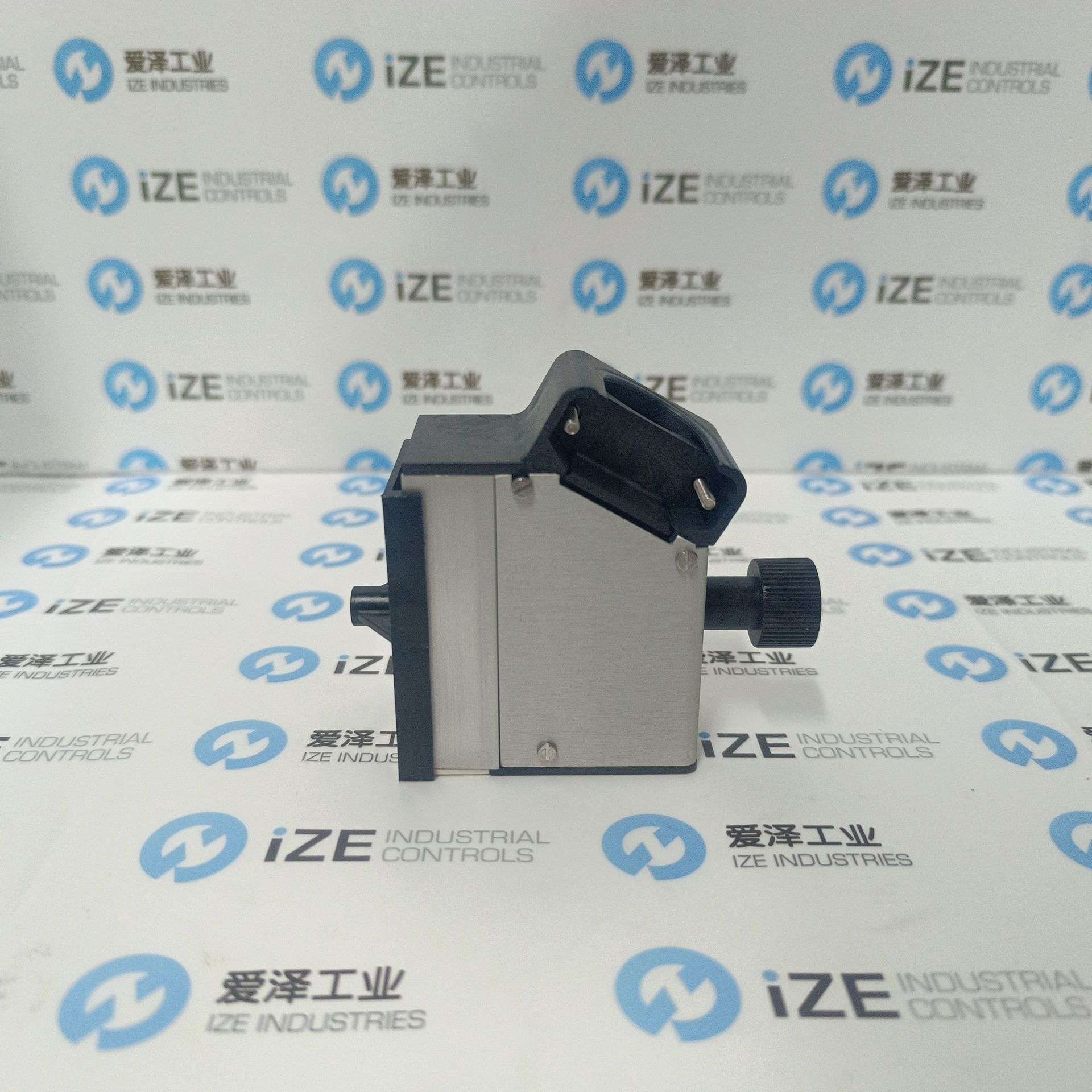 SMITHS INTERCONNEC连接器HJ501133019原装