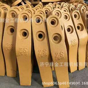 现货销售山工装载机SEM663SEM659斗齿齿根齿套边齿装载机配件