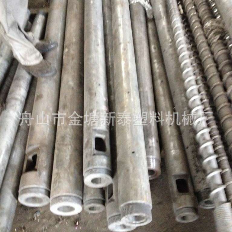 诚信直销高产量Ф120塑料造粒机PE管材料筒螺杆机筒料杆料管