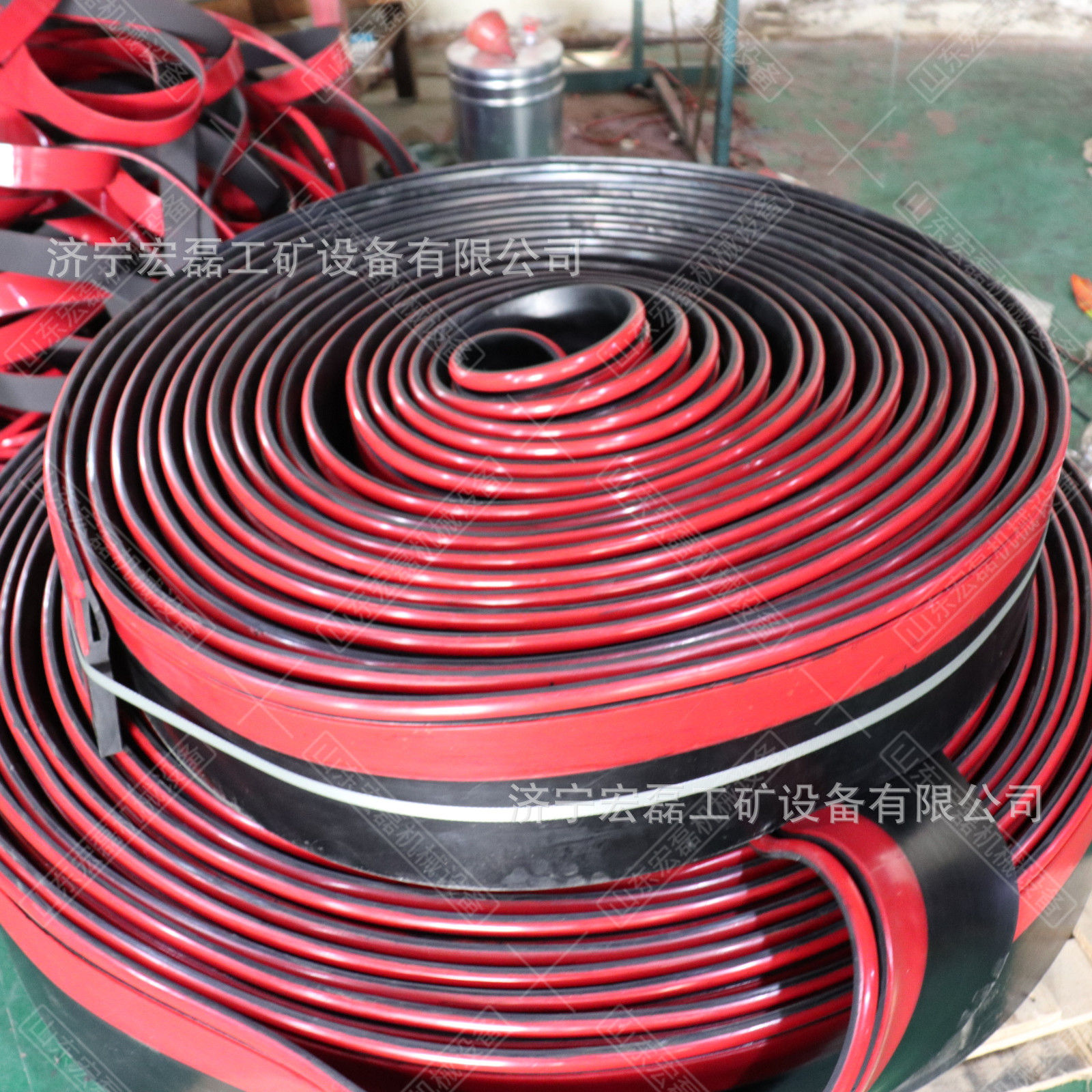 电厂导料槽Y型双密封防溢裙板聚氨酯阻燃耐磨橡胶挡煤皮防溢裙边