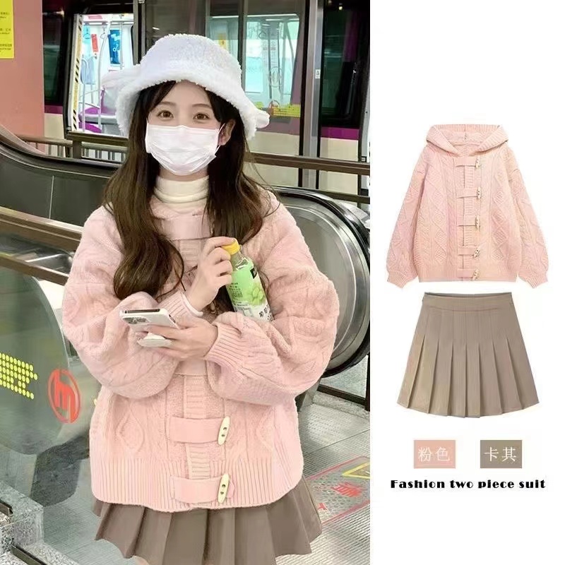 秋冬装大码女装学院风奶系穿搭粉色牛角扣毛衣温柔风甜美外套