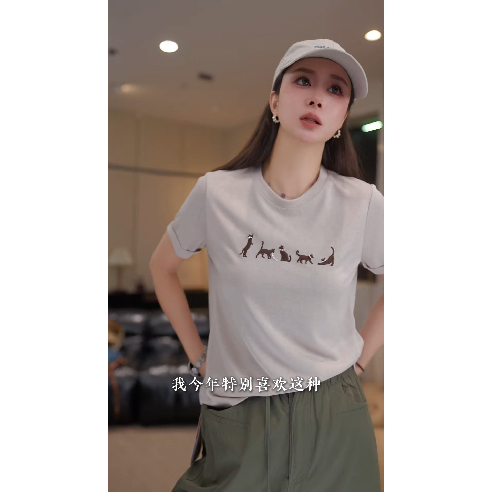 极简猫咪印花宽松显瘦T恤女