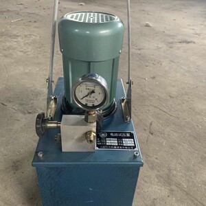 厂家供应上海恒舟牌3DSB-2.5/4A/6.3手提式电动试压泵电动试压泵