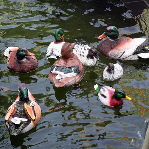 仿真鸳鸯浮水鸭子花园庭院摆件户外假山水池鱼塘装饰园林景观树脂