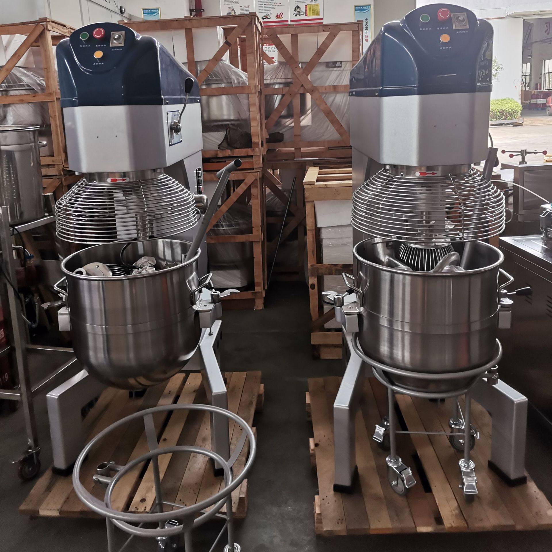 多功能食品搅拌机 80升高速打蛋机 奶昔馅料搅拌机 三合一和面机,清洗/食品/商业设备,打蛋机/洗蛋机/磕蛋机,淘宝优惠券,粉丝福利购,淘宝优惠卷