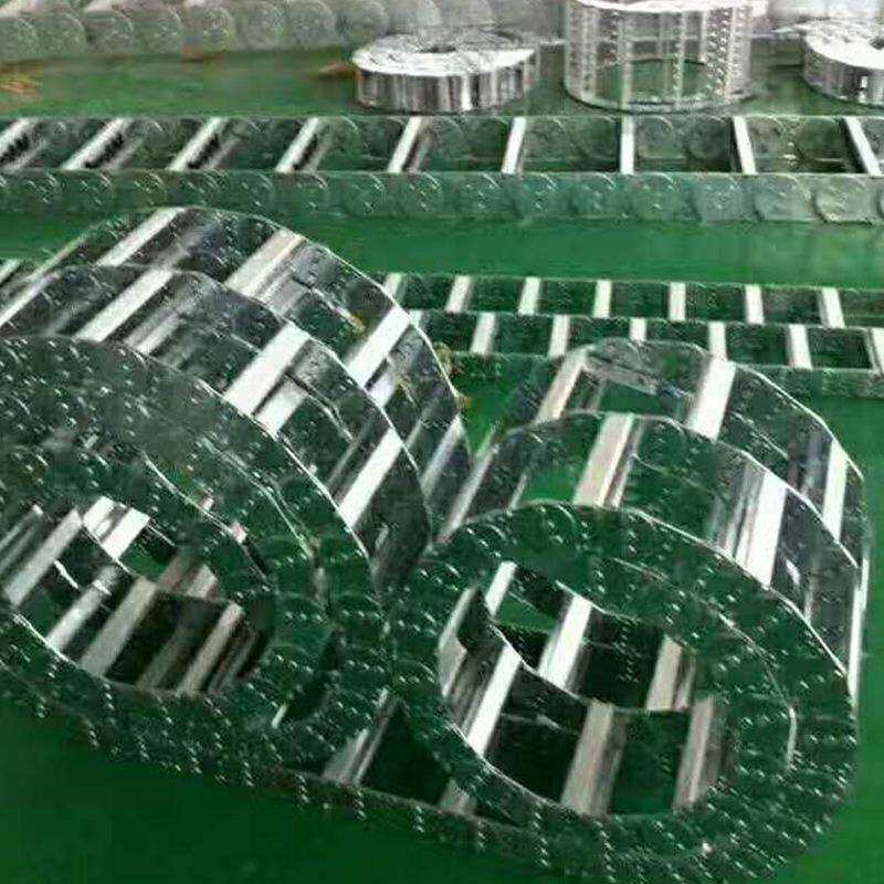 宁波TL钢铝钢制拖链镀锌金属坦克链304不锈钢坦克链全封闭拖链