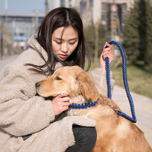 厂家批发狗狗牵引绳可调节狗绳中大型犬耐咬防爆冲狗绳子防滑