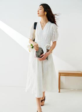 秘密盒子重工轻影 高支全苎麻万针花朵刺绣围裹式法式白色连衣裙