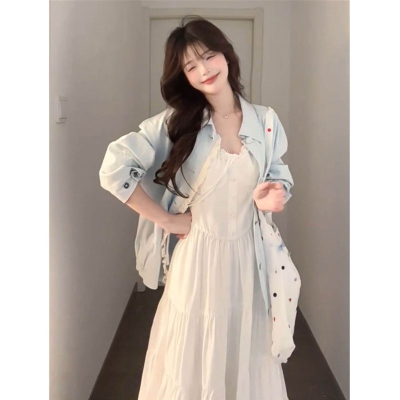 夏季温柔白色收腰度假风吊带连衣裙女蓝色夹克棒球服外套两件套装