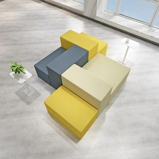 行政中心休息区工作大厅售楼处接待会客现代休闲办公沙发茶几组合