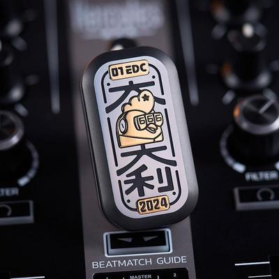 指玩屋 01剑锋联名小肥皂旋转机械推牌edc解压玩具指尖潮玩黑科技