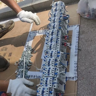 裝 NC8 Z接觸器特優價 幾乎 機未使用