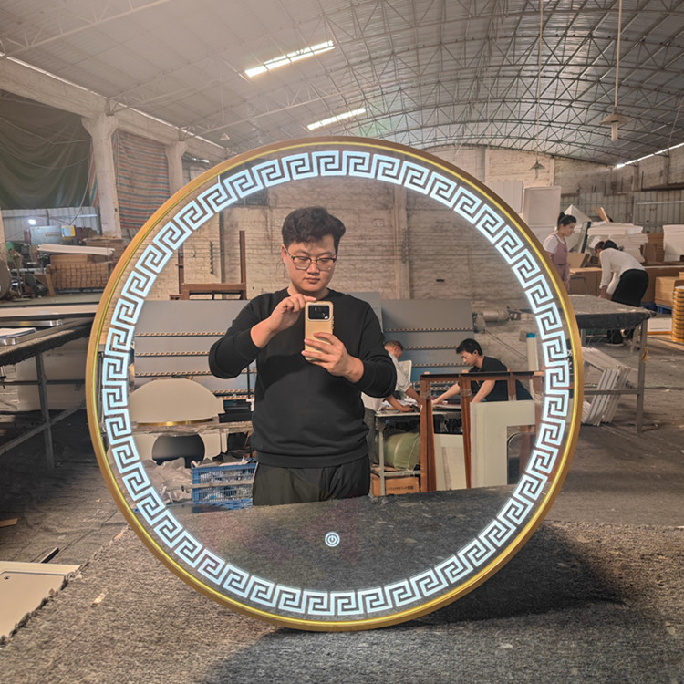 LED高清防雾铝合金边框镜