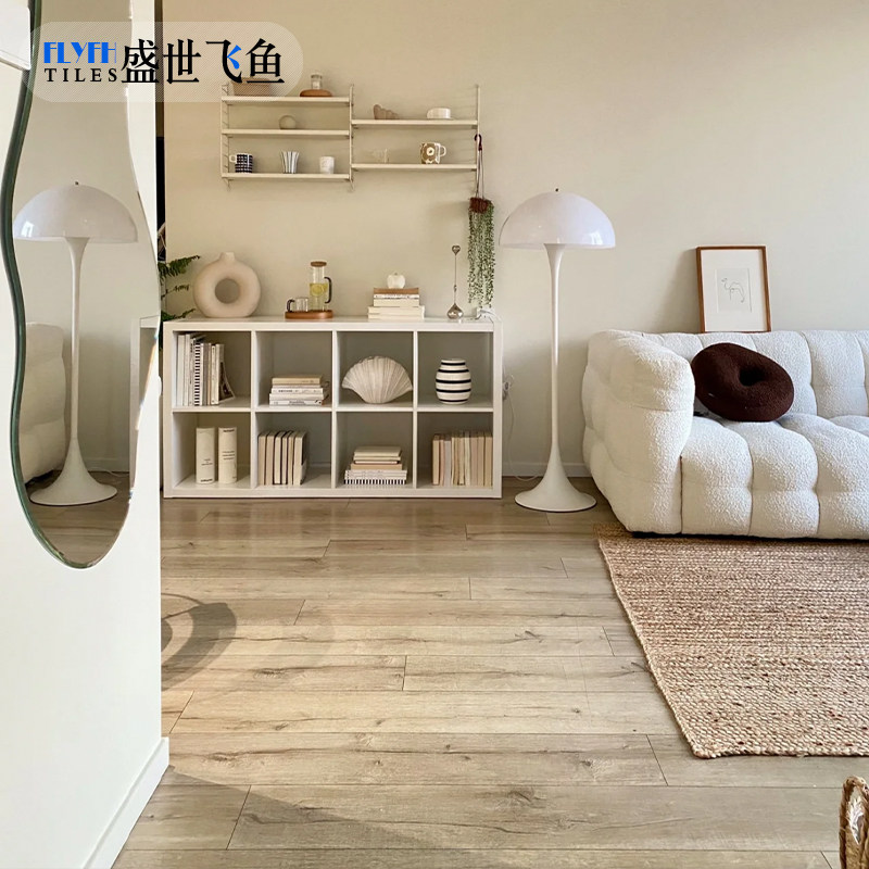 日式现代仿实木瓷砖直边木纹砖200x1200暖灰色客厅餐厅卧室地板砖