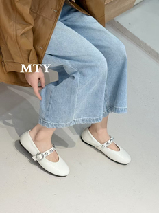 渔歌/女鞋2025春季新款铆钉一字扣带平底镂空玛丽珍鞋单鞋女鞋