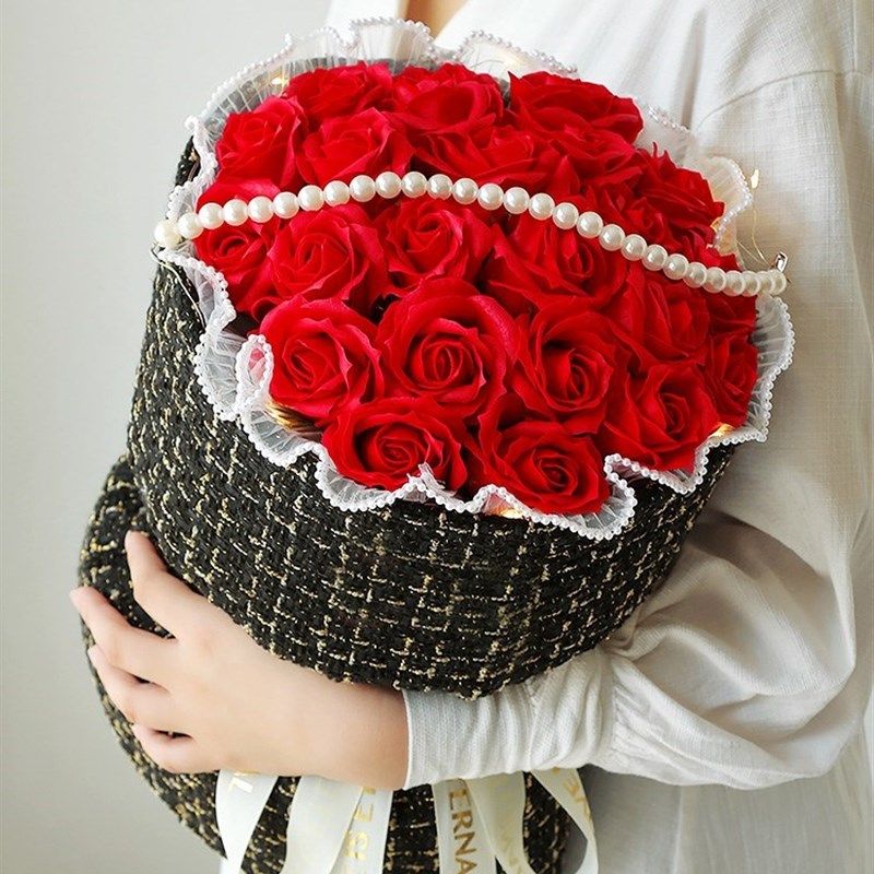 香皂花束玫瑰永生花高级感闺蜜走心的生日礼物送女朋友女生女孩子