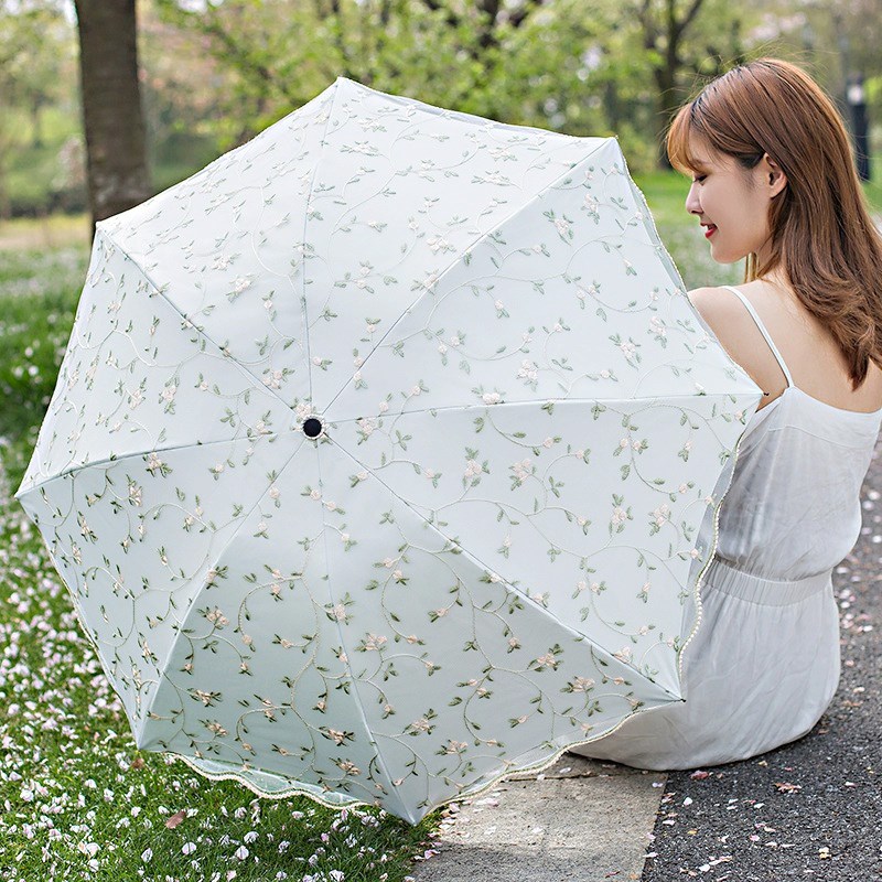 双层蕾丝刺绣太阳伞防紫外线女黑胶防晒遮阳清新洋伞三Z折晴雨两
