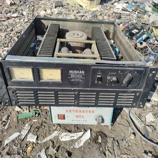 【议价】湖山,老功放机型号BK2200,每个声道两对大三肯管,换