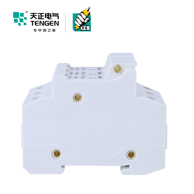天正 熔断器底座三相保险丝低压隔离开关10*38MM熔芯RT18-32-3P座