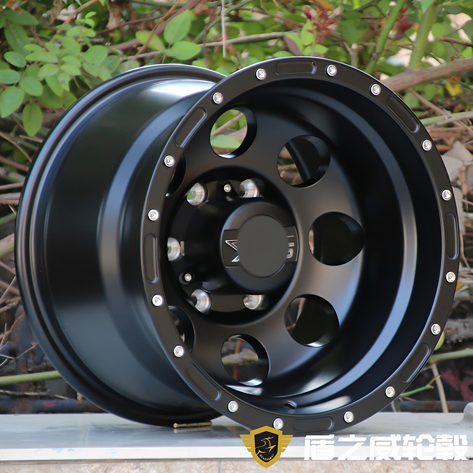 适用猎豹帕杰罗V33吉普2500北汽212黑金刚15 16寸大负值越野轮毂