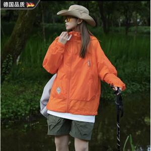 德国户外休闲防晒服女防紫外线UPF50+轻薄透气工装连帽外套宽松