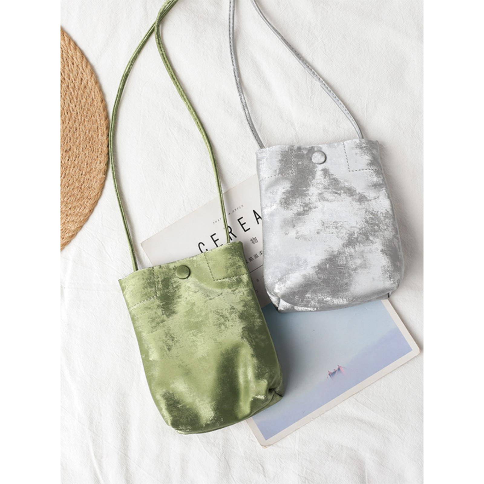 新中式夏天新款放手机包袋迷你小巧轻便小包斜挎中国风独特女包