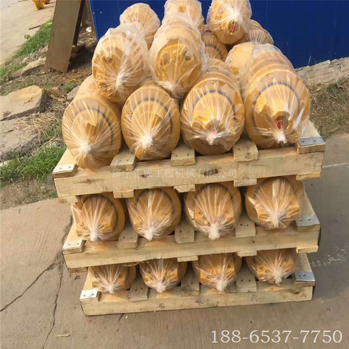 山推SD130托轮 行走底盘 山推原厂托带轮/10Y-40-07000 sd13链轮