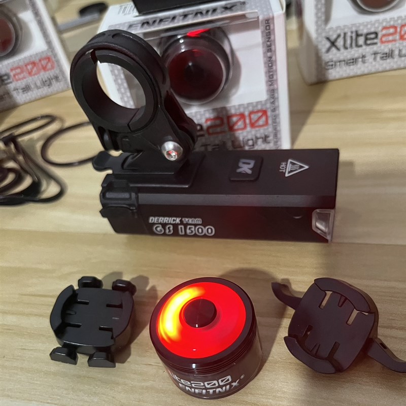 DK GS1500德规自行车灯+Xlite200智V能尾灯组合套装