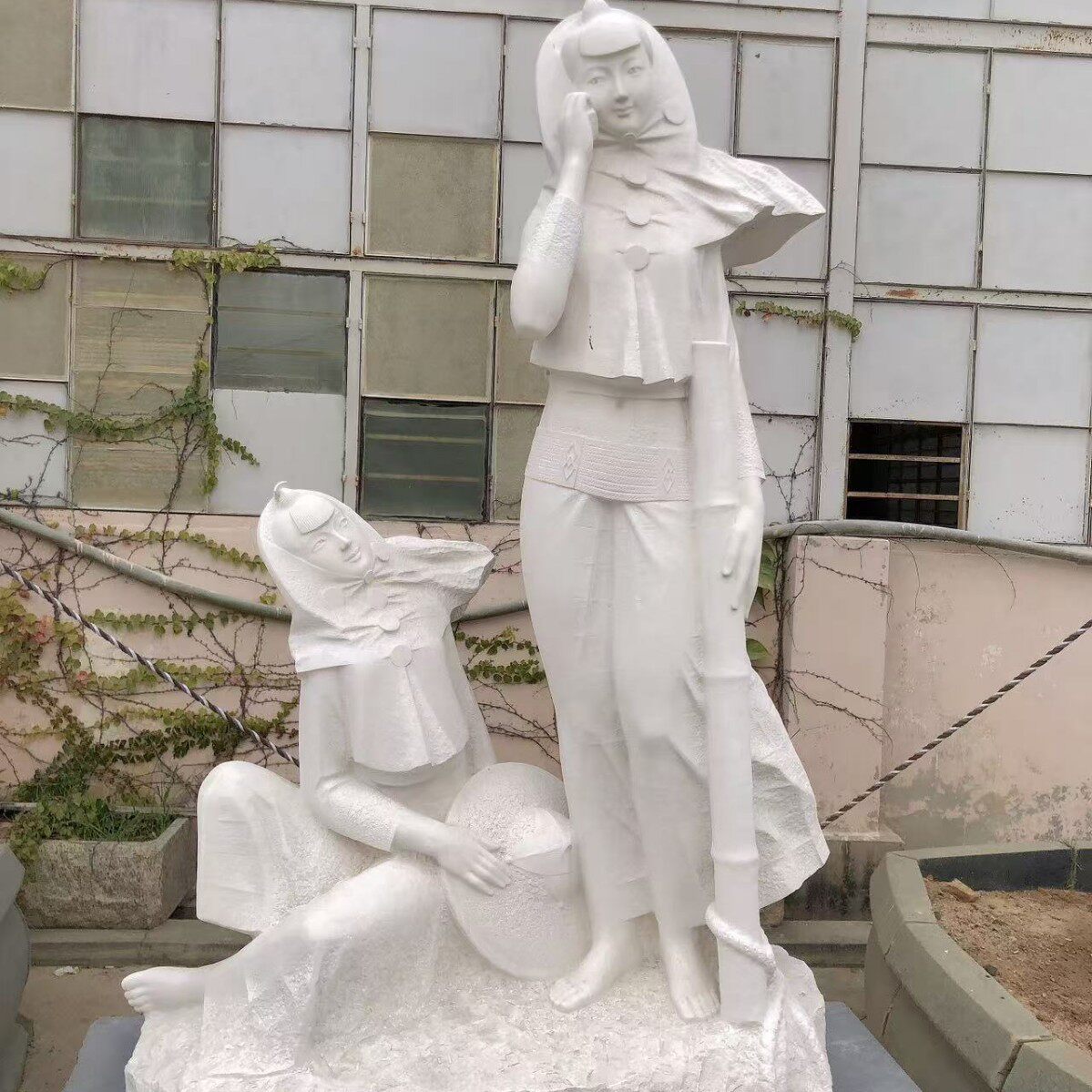 惠安女人物雕塑摆件礼物工艺品装饰创意精雕石雕家居艺术