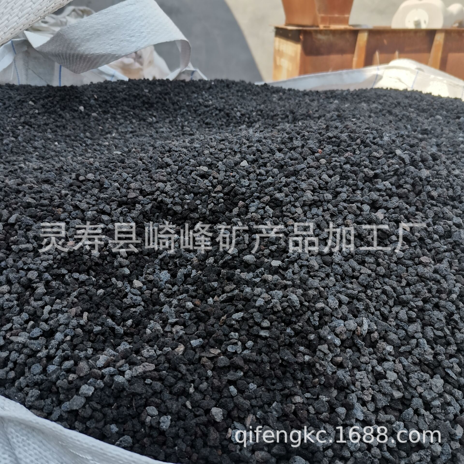 矿山供应火山石颗粒 污水处理用火山岩滤料