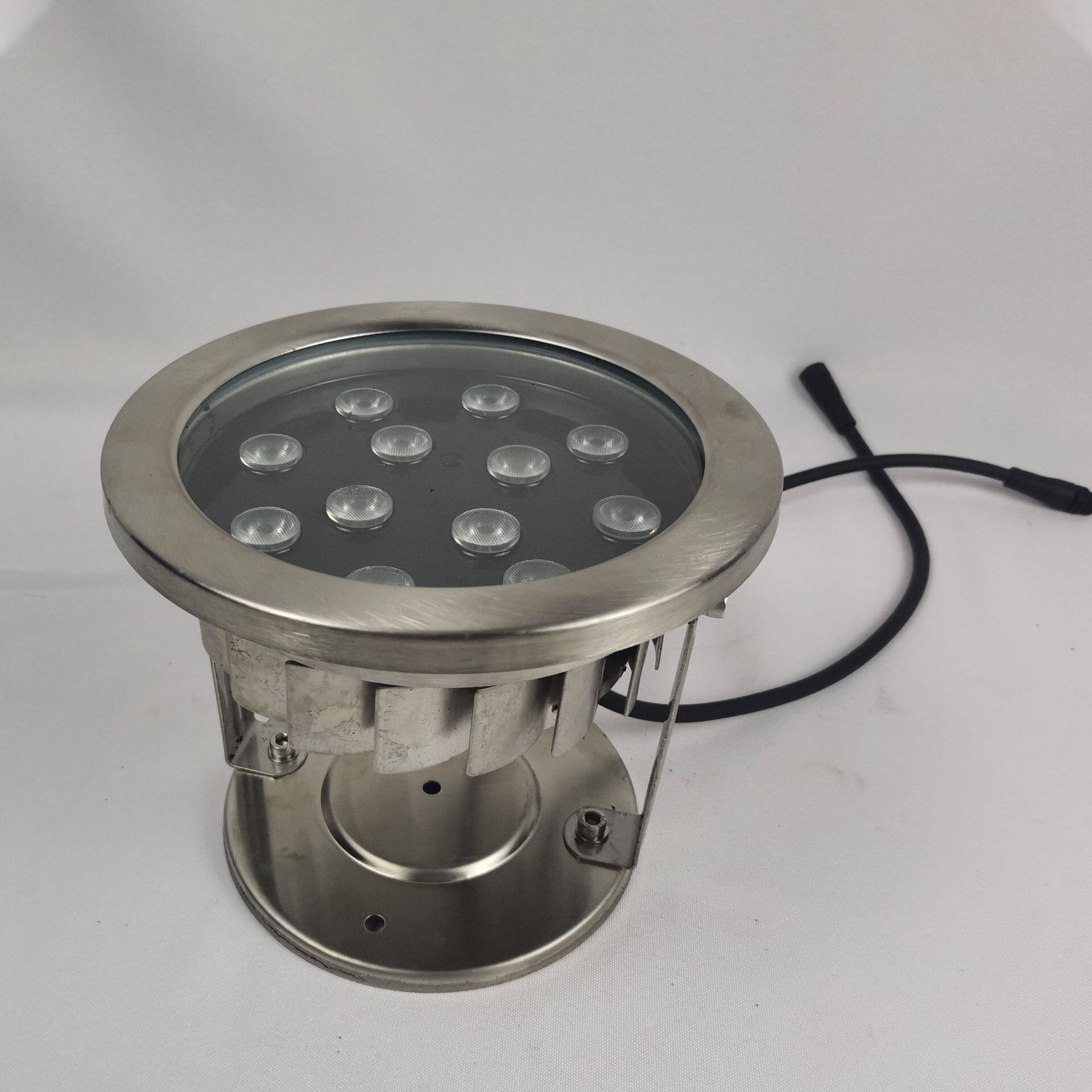 12WLED七彩水底灯水下射灯LED射灯喷泉户外 DMX512