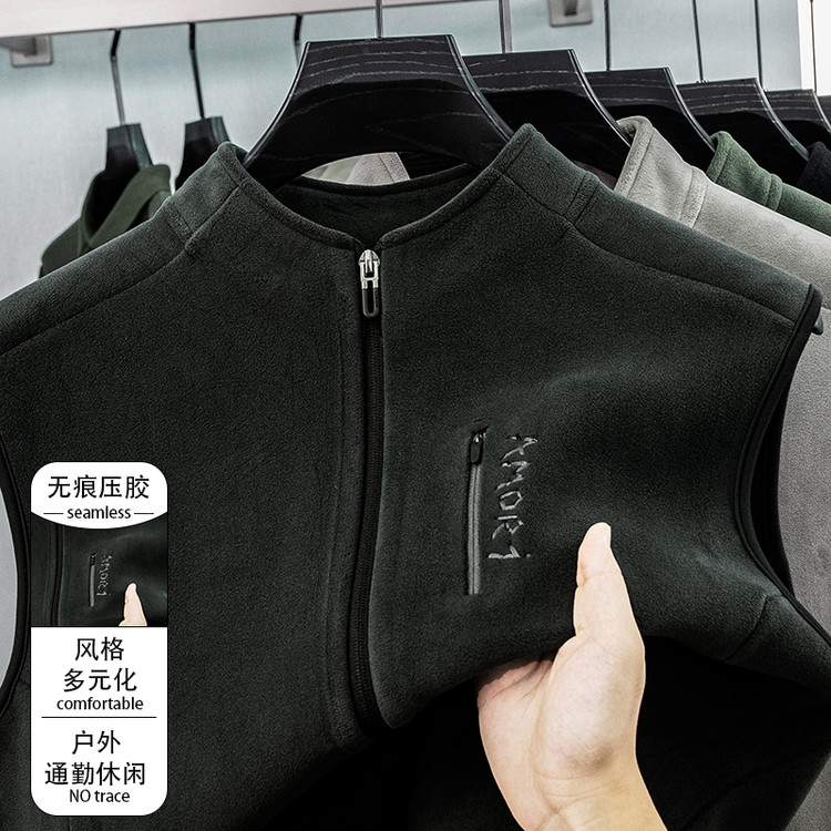 LUXURY PIG高品质秋冬新款气质休闲户外通勤马甲男士中青年6609